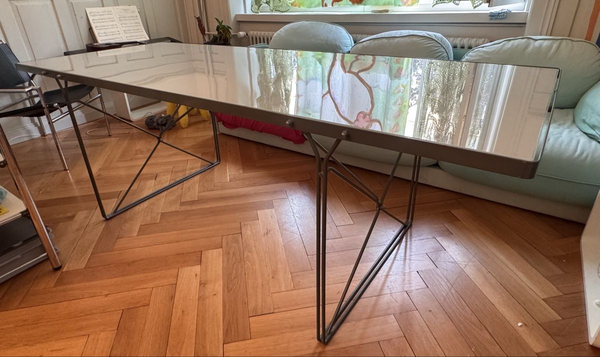 Tables: Niels Gammelgaard Moment Tisch – D'occasion à Zürich par gio_yg2z