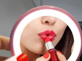 MakeUp Taschen - Spiegel mit LED Beleuchtung (fabrikneu)