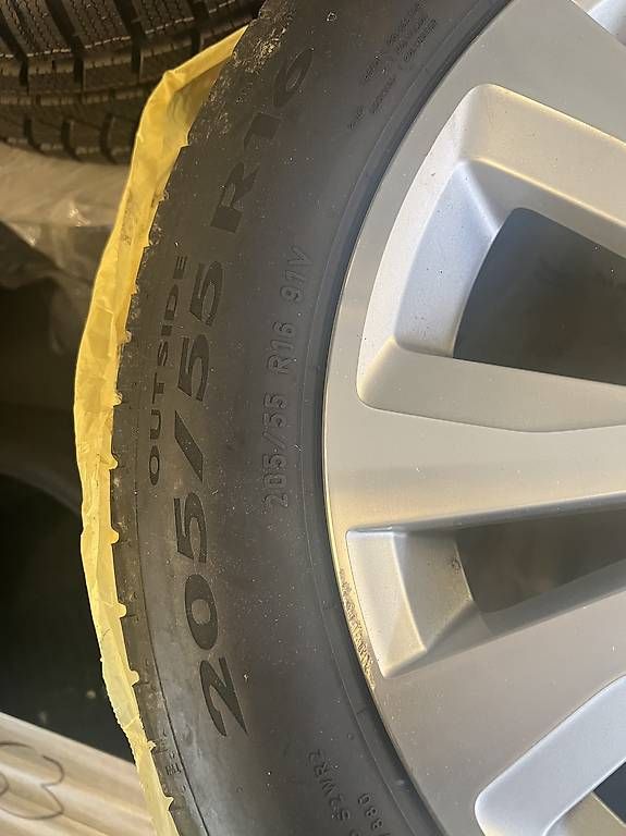 Pneumatici & Ruote complete: Golf 7 Sommerräder 16Zoll – Usato da Huttwil venduto da Sandra_13 1