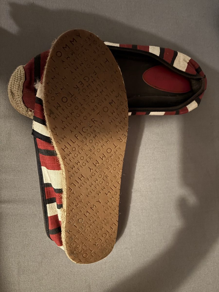 Tommy Hilfiger Scarpe da donna: Tommy Hilfiger Espadrilles – Usato da Regensdorf venduto da Kaffeekanne2106 1