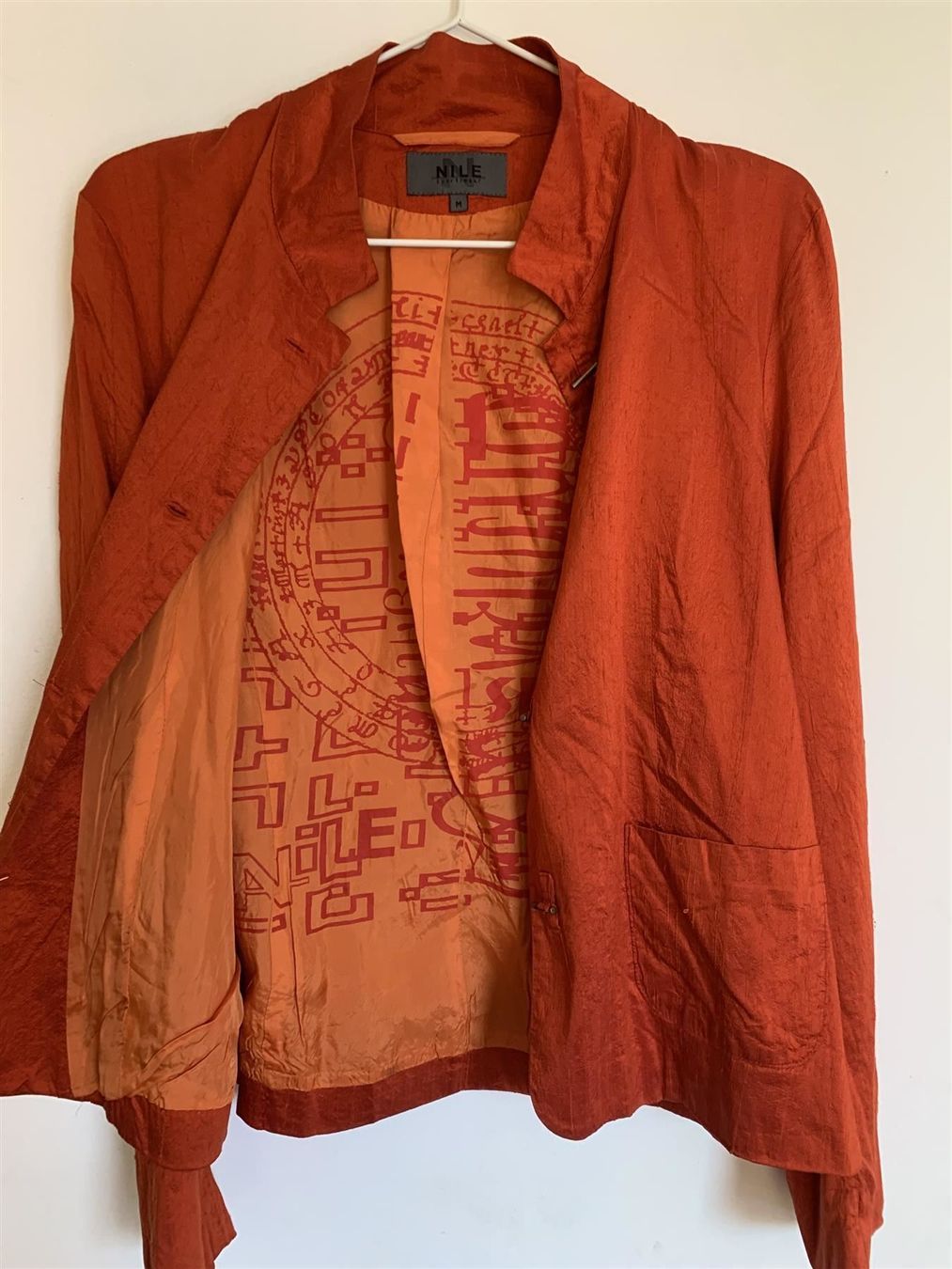 Nile Giacche: NILE wunderschöne Seidenjacke/Blazer M – Nuovo (secondo la descrizione) da Meiringen venduto da snahhanssnah 2