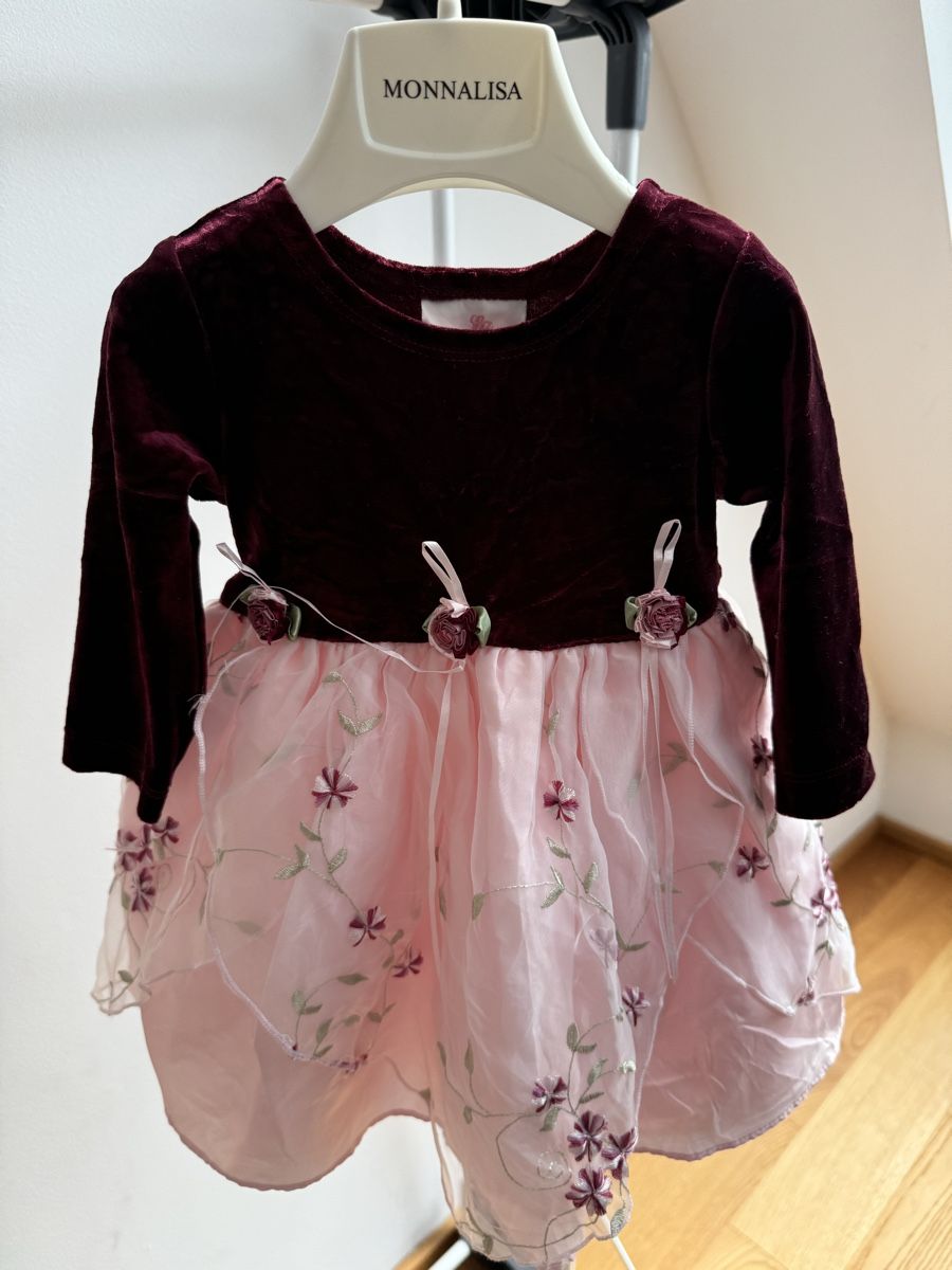 Robes et jupes: La Princess Samtkleid, Festlich. Gr. 80-92 – D'occasion à Genthod par Tidus04 2