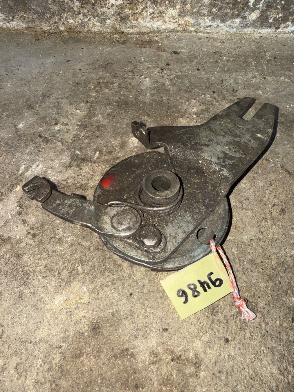 Puch Parti ricambio per ciclomotori: Puch Maxi S Mofa Bremsankerplatte – Usato da Fahrni b. Thun venduto da berger_tuning34 1