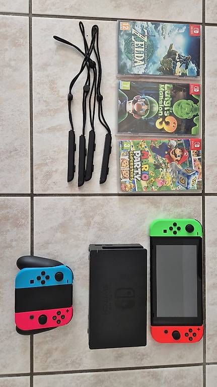 Nintendo Spiele: Console Nintendo Switch – Gebraucht aus Locarno von sar_rg59