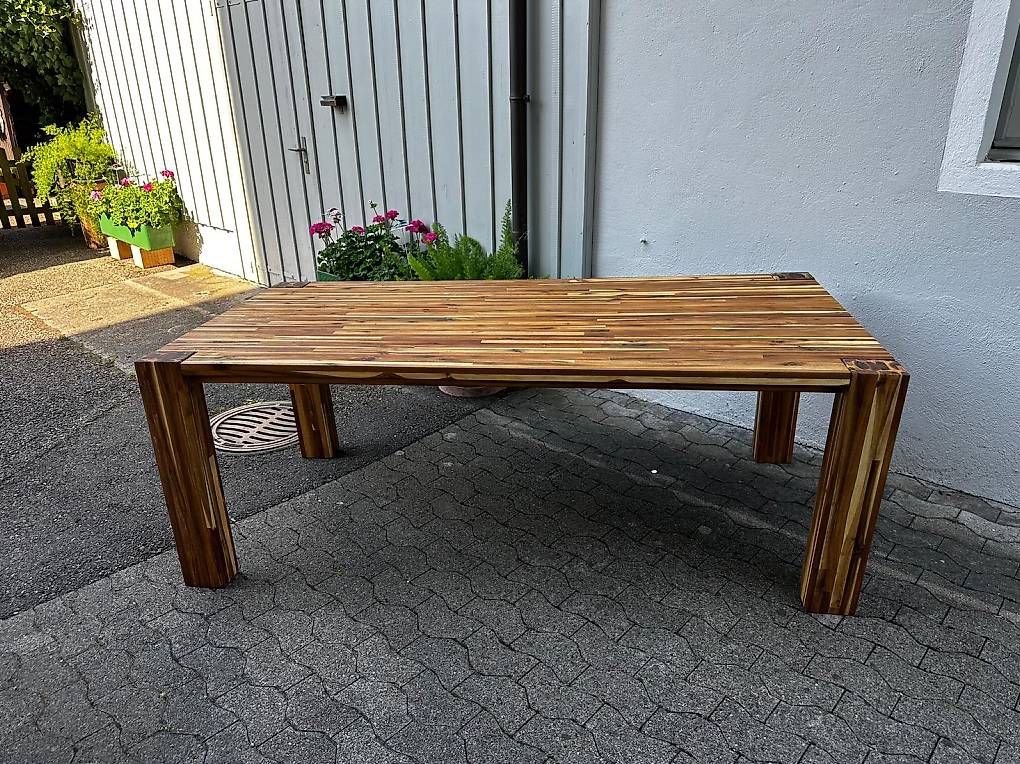Tavoli: Esstisch massiv Holz – Usato da Jona venduto da bet_g7jg 1