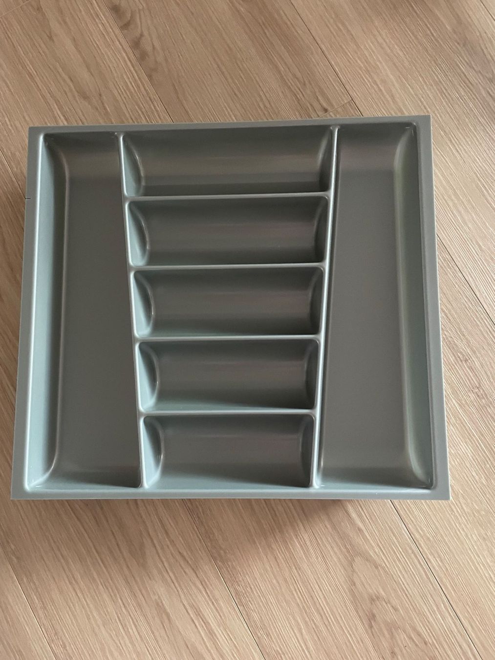 Behälter & Ähnliches: Schubladen-Besteck Einsatz 47.5x52x6 cm ab 5.- – Gebraucht aus Winkel von Kade50