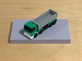 4-Achs Kipper grün mit grauer Mulde 1:160 3D-Druck