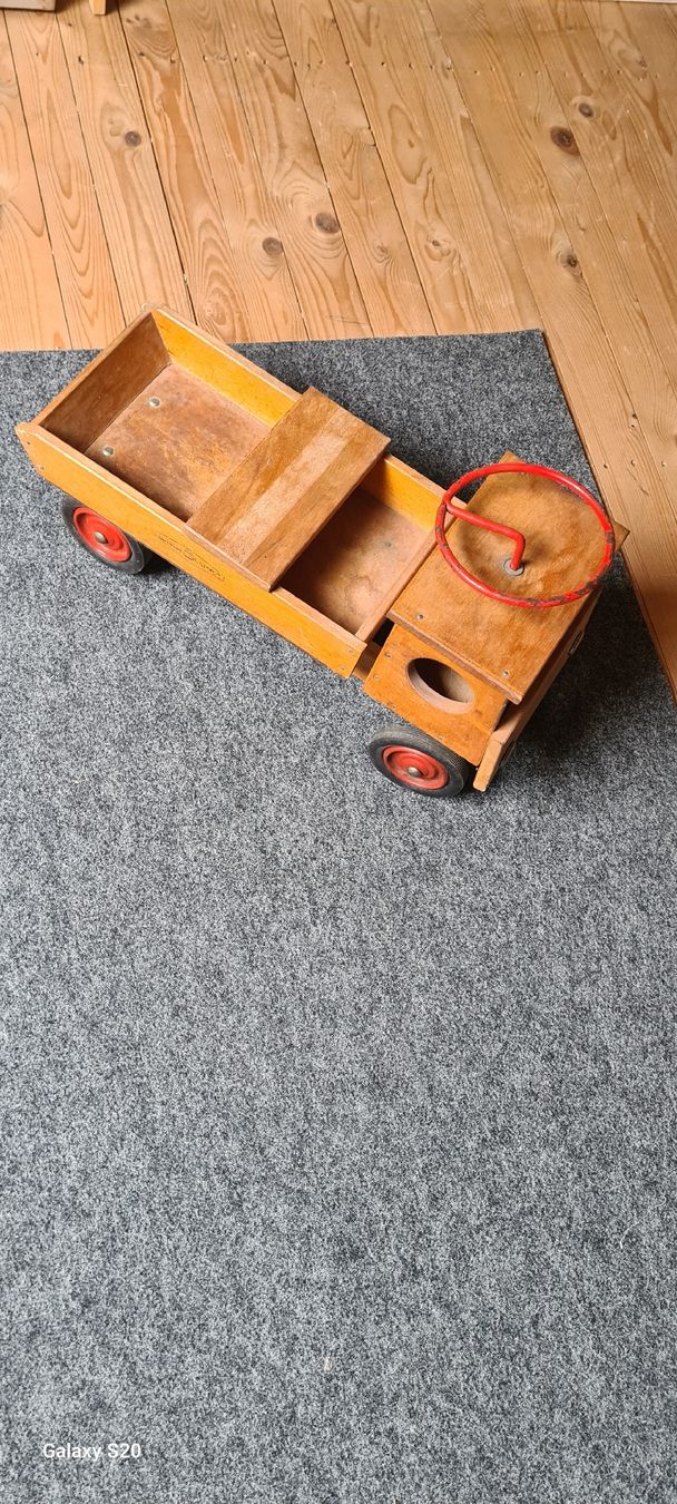 Wisa Gloria Fahrzeuge für Kinder: Laster Wisa Gloria – Gebraucht aus Tägerwilen von miaK 3