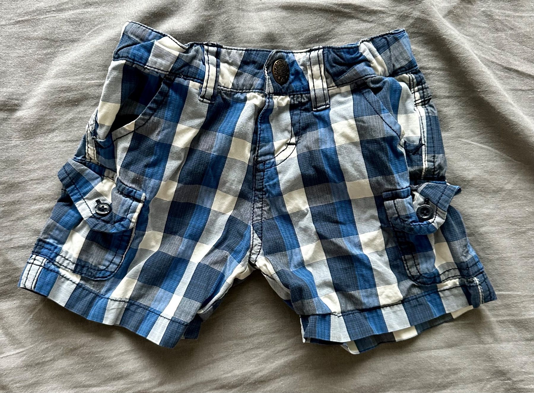 Quiksilver Pantaloni: Kurze Hose Quiksilver – Usato da Dürrenroth venduto da tvy_bh56