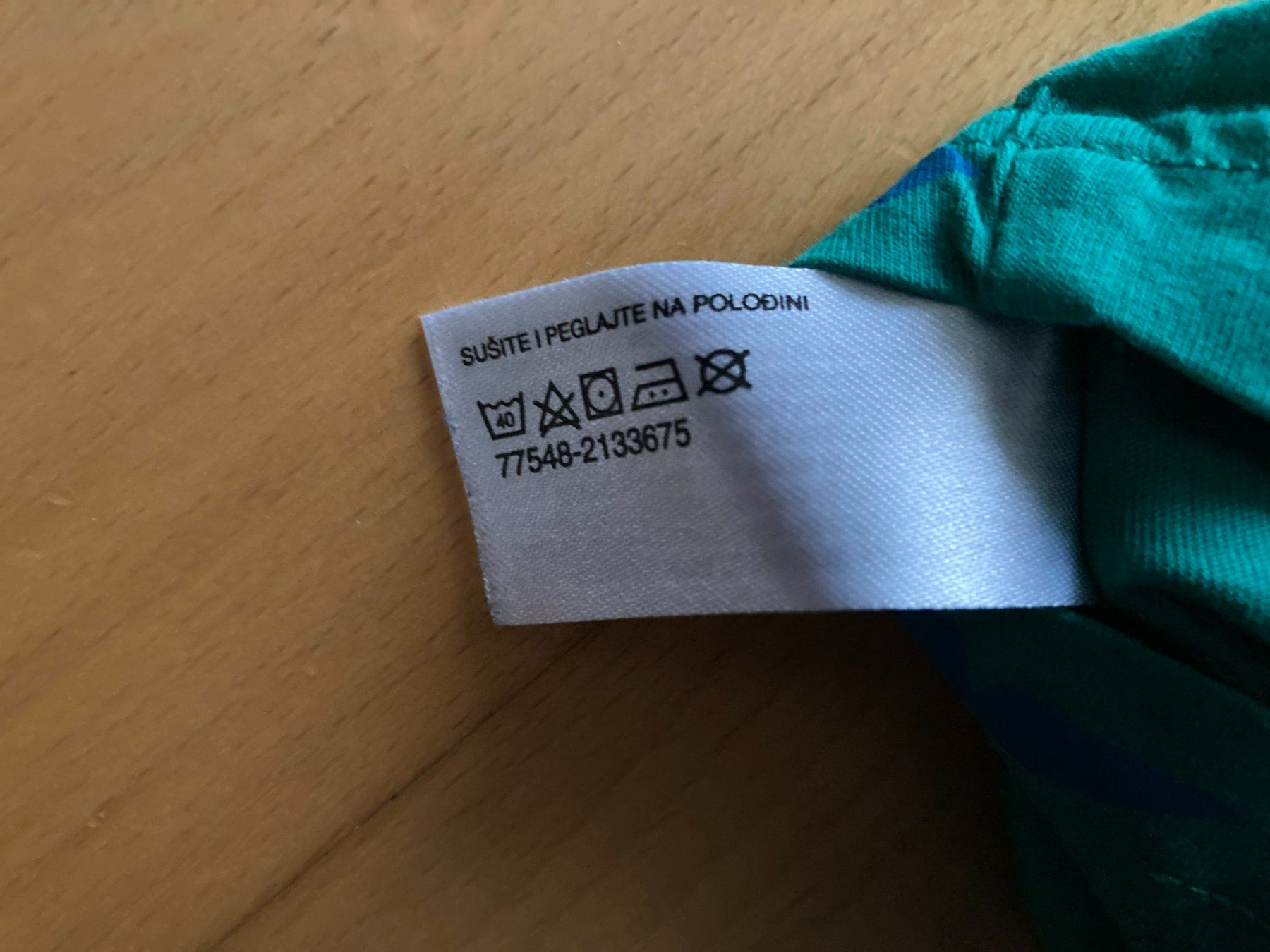 Pyjamas: Pyjama Oberteil mit Affen-Motiven – D'occasion à Muttenz par Juvenile33 6