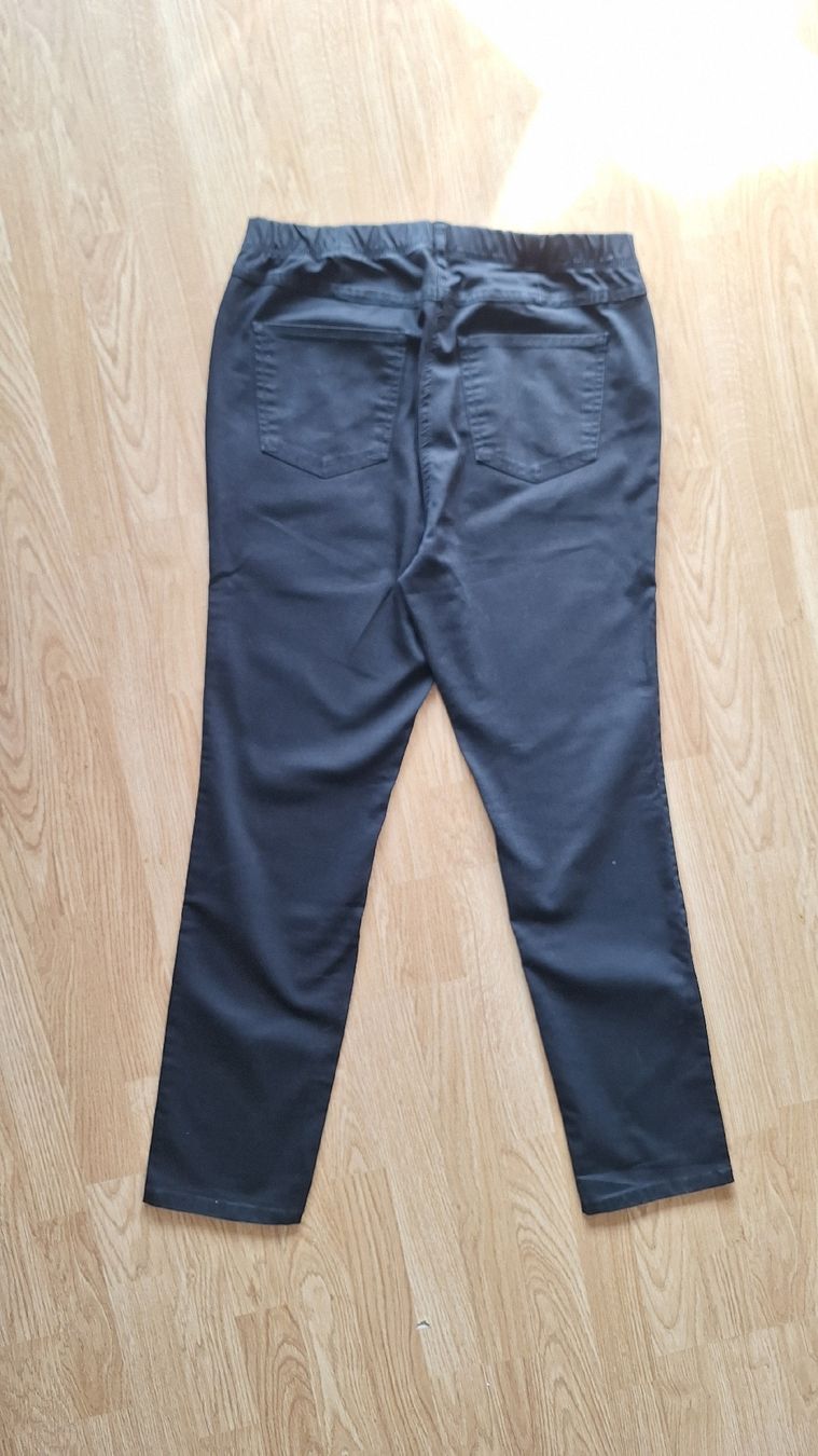 Jeans: Leichte schwarze Jeans Gr 44 – Usato da Lützelflüh-Goldb venduto da bli_f2v9 3