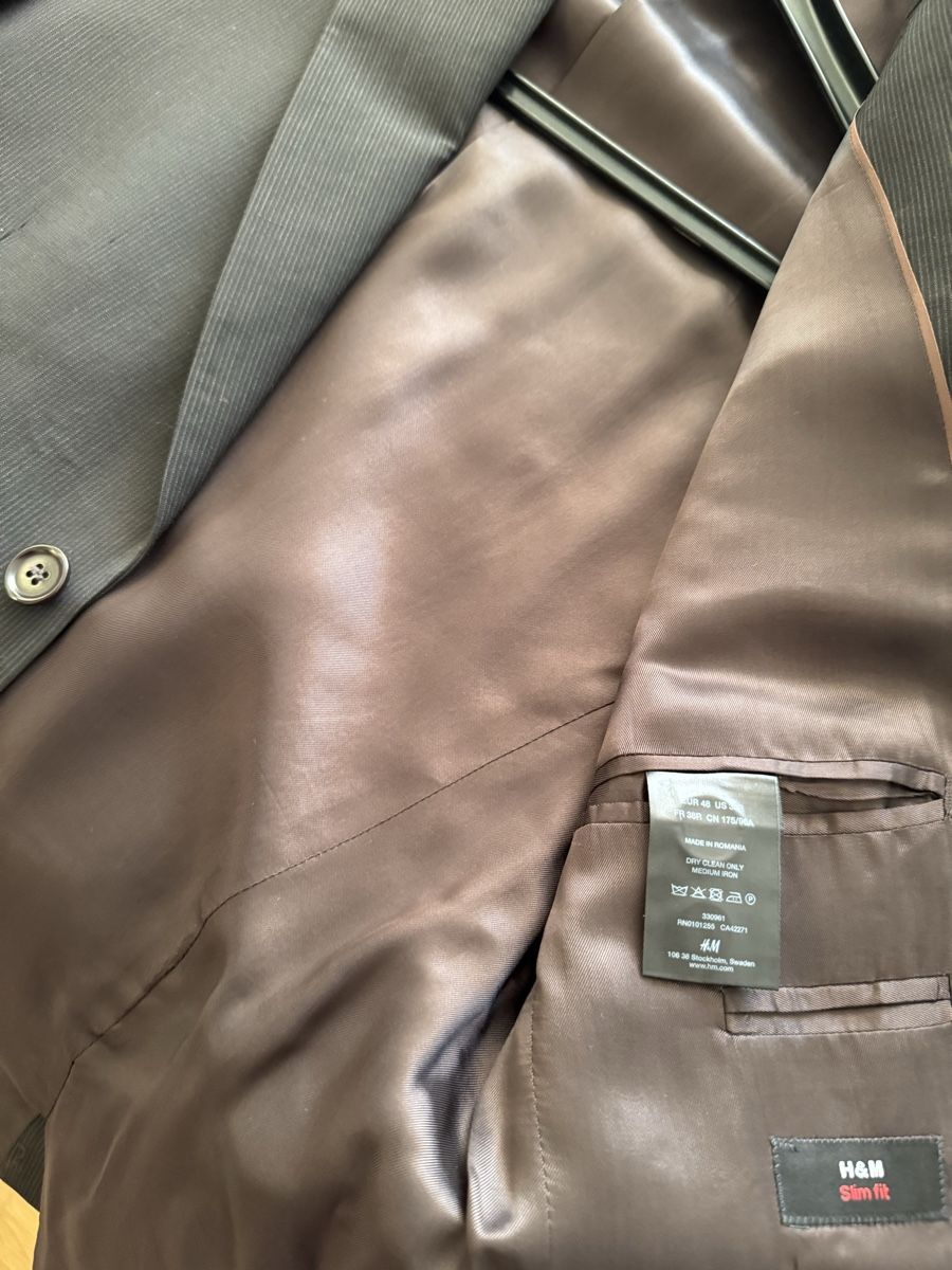 H&M Completi: H&M Herrenanzug, Slim Fit, Grösse 48 – Usato da Zürich venduto da MaSte 7