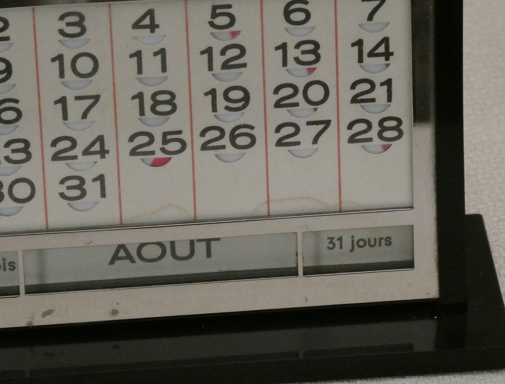 Calendari: Vintage / Calendrier perpétuel vers 1960. – Usato da Fribourg venduto da will69 6