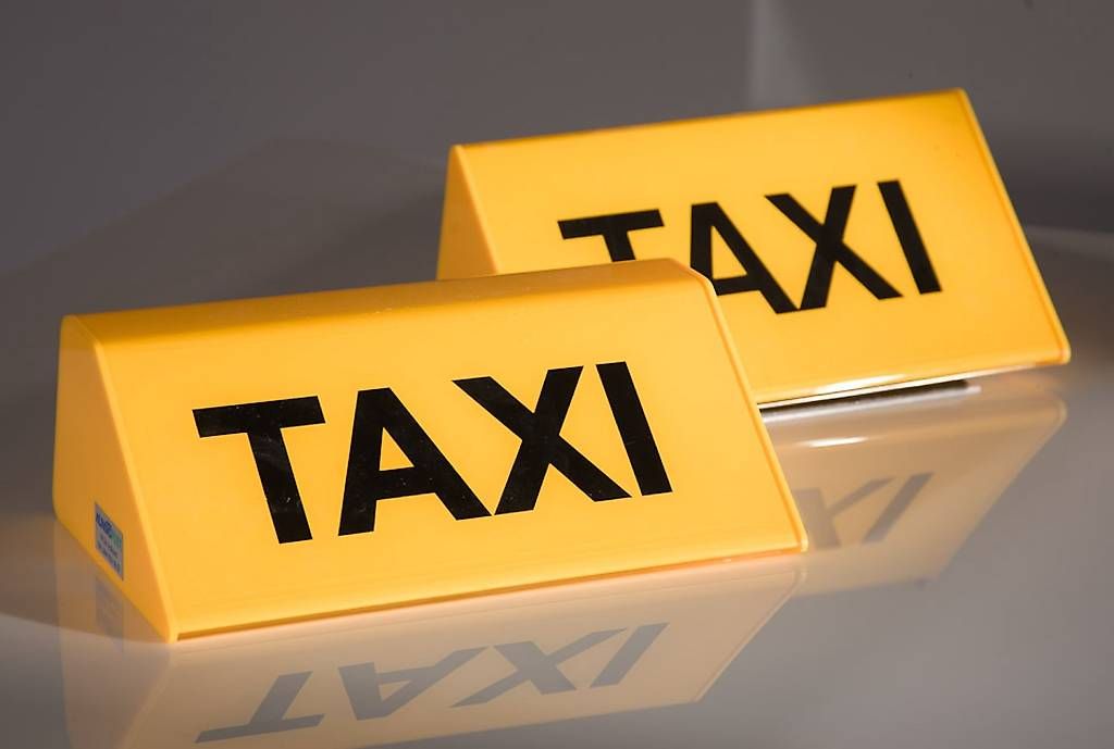 Plaketten & Abzeichen: Insegna TAXI – Gebraucht aus Certara von Andy6950 1