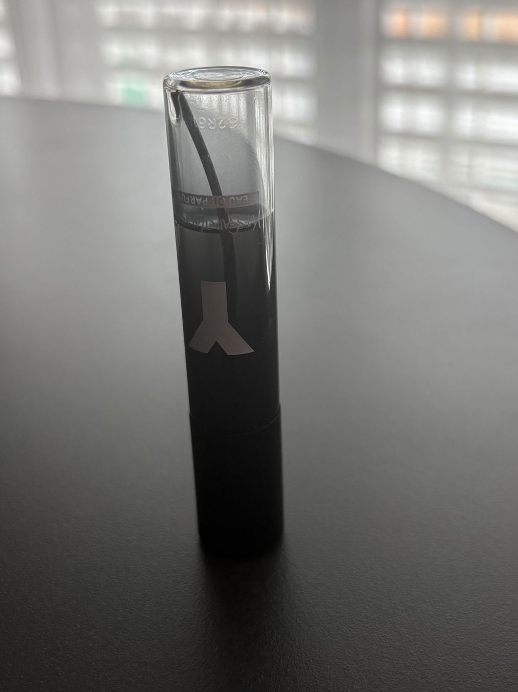 Saint Laurent Parfum & Eau de Toilette: Yves Saint Laurent Y Eau de Parfum 10ml gebraucht – Gebraucht aus Wohlen AG von kissne4 1