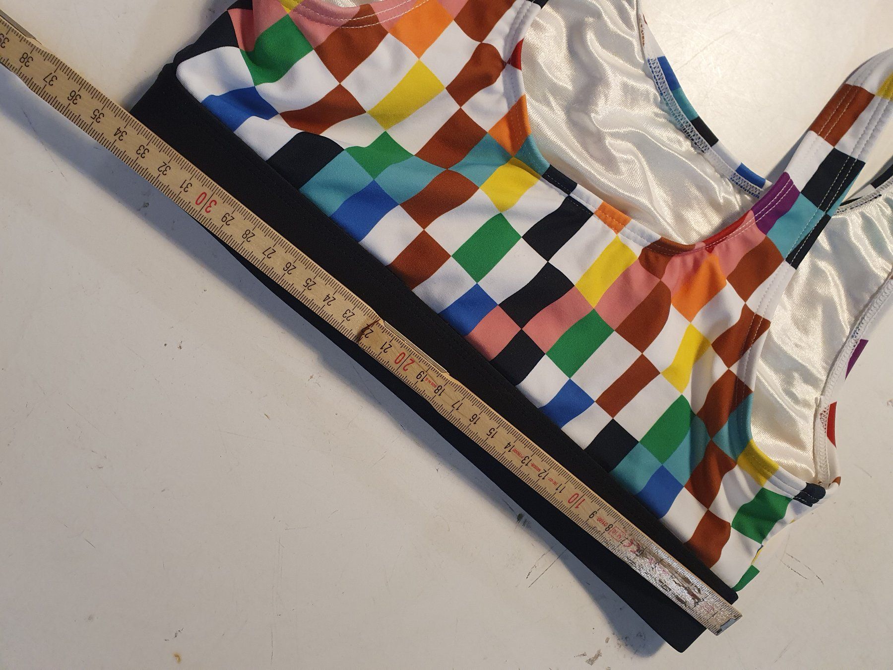 Tops: Sport BH Kariert grösse M – Gebraucht aus Zürich von loosebone 1