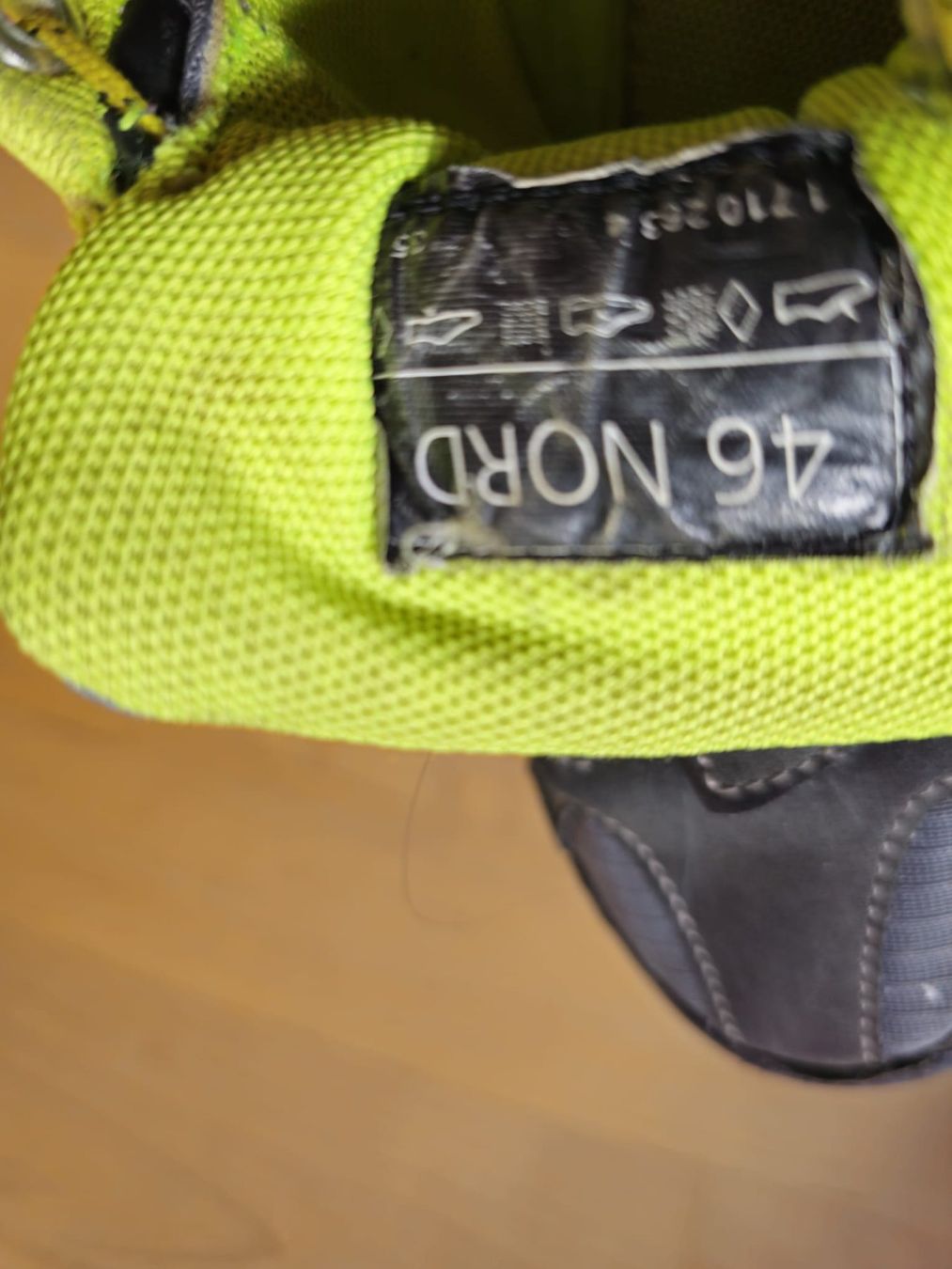 46 Nord Scarpe da uomo: Trekkingschuh 46Nord Grösse 35 – Usato da Lungern venduto da Bohnenkraut69 4