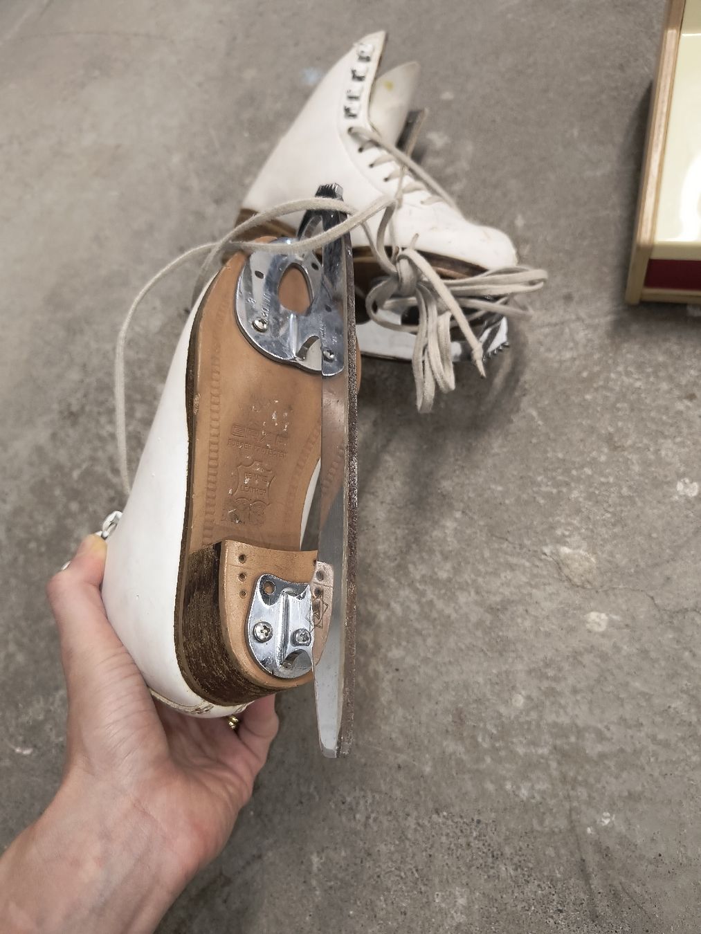 Patins à glace: Schlittschuhe 24 – D'occasion à Schliern b. Köniz par yalls 1