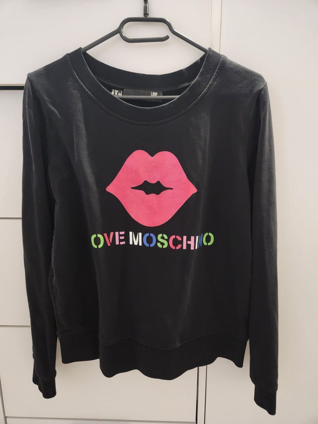 Moschino Pullover & Sweatshirts: Love Moschino Pullover – Gebraucht aus Oftringen von Leleni