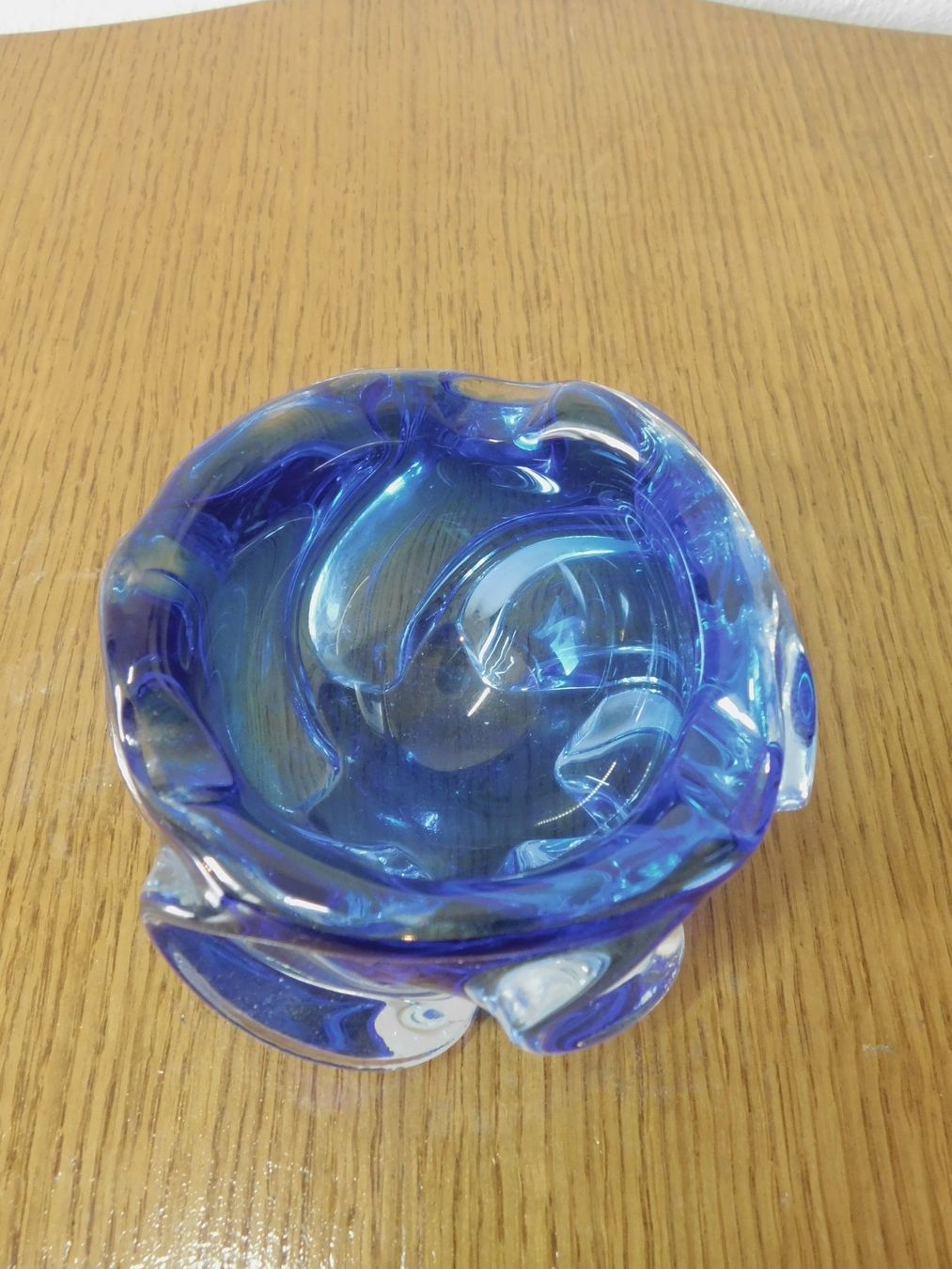 Murano Aschenbecher: Murano Aschenbecher 1960er – Gebraucht aus Emmenbrücke von Ulisse-22 2