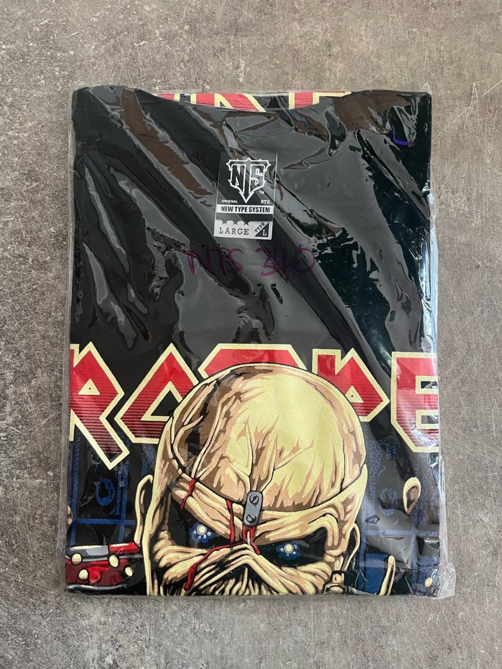T-shirt: T-shirt IRON MAIDEN NTS Taille XL – Nuovo e nell'imballaggio originale da Forel (Lavaux) venduto da ZIIIKOH 1
