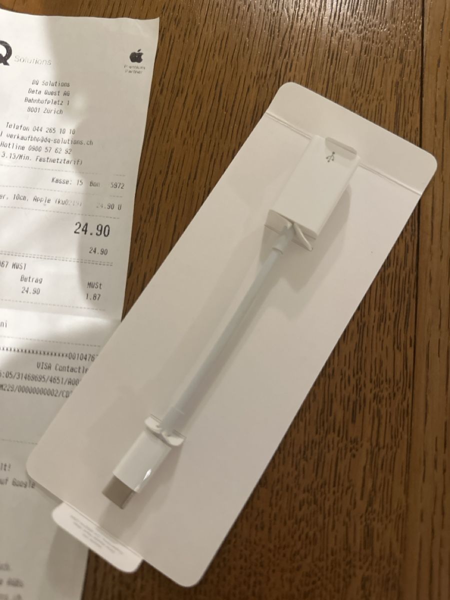 Apple Laufwerke & Adapter: Apple USB-C to USB Adapter - Brand New - Spring Offer! – Neu und originalverpackt aus Zürich von car_68nt 1