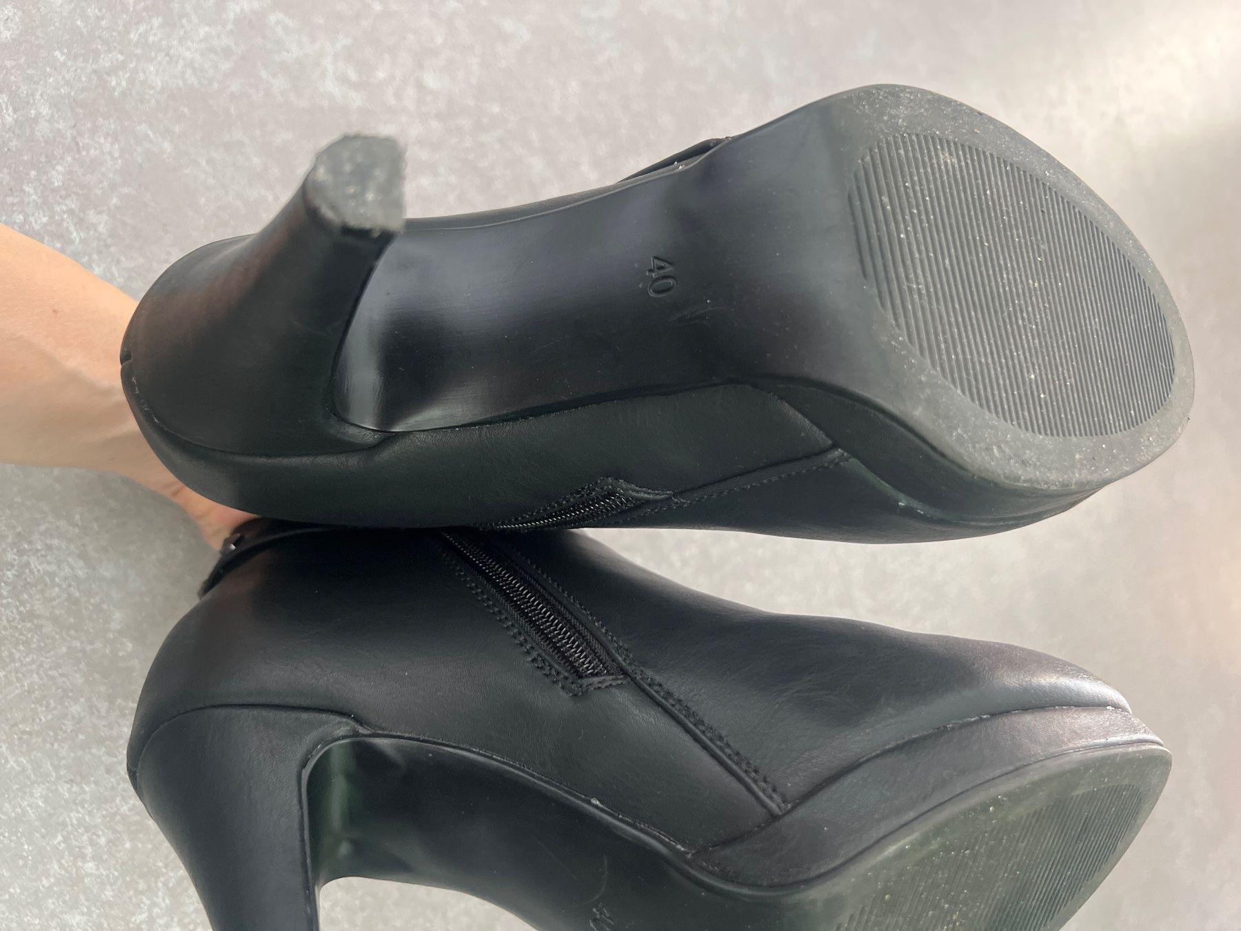 Anna Field Scarpe da donna: Schwarze Stiefeletten mit Absatz, Gr. 40 – Usato da Opfikon venduto da Angelie_01 4