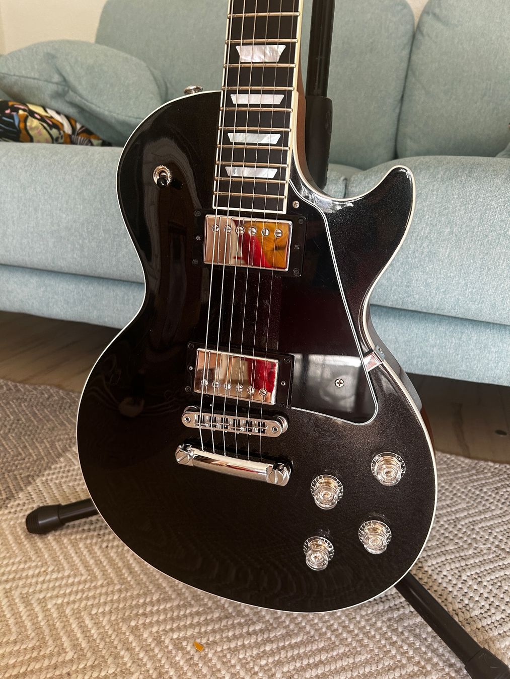 Strumenti musicali: Gibson Les Paul Modern black graphite 2019 – Usato da Basel venduto da Jotaguitars 1