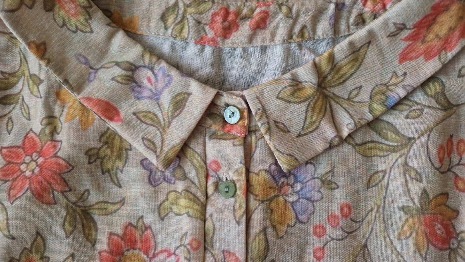 Camicette: Beige Damen Bluse, kurzarm, Blumenmuster, neu – Nuovo (secondo la descrizione) da Oberengstringen venduto da Sheera7 3