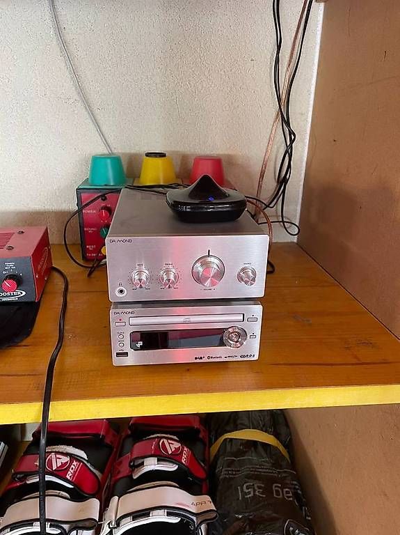 Sistemi audio & multimediali: Lecteur CD et USB DAYMOND – Usato da Collombey venduto da Le69ro