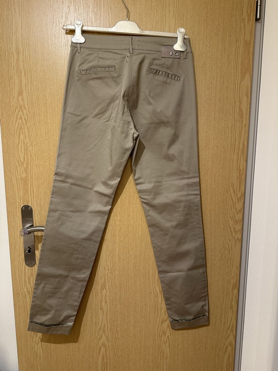 Pantaloni: Hosen Nerogiardini S/M – Usato da Gordola venduto da EleSecondHand-TCG 1