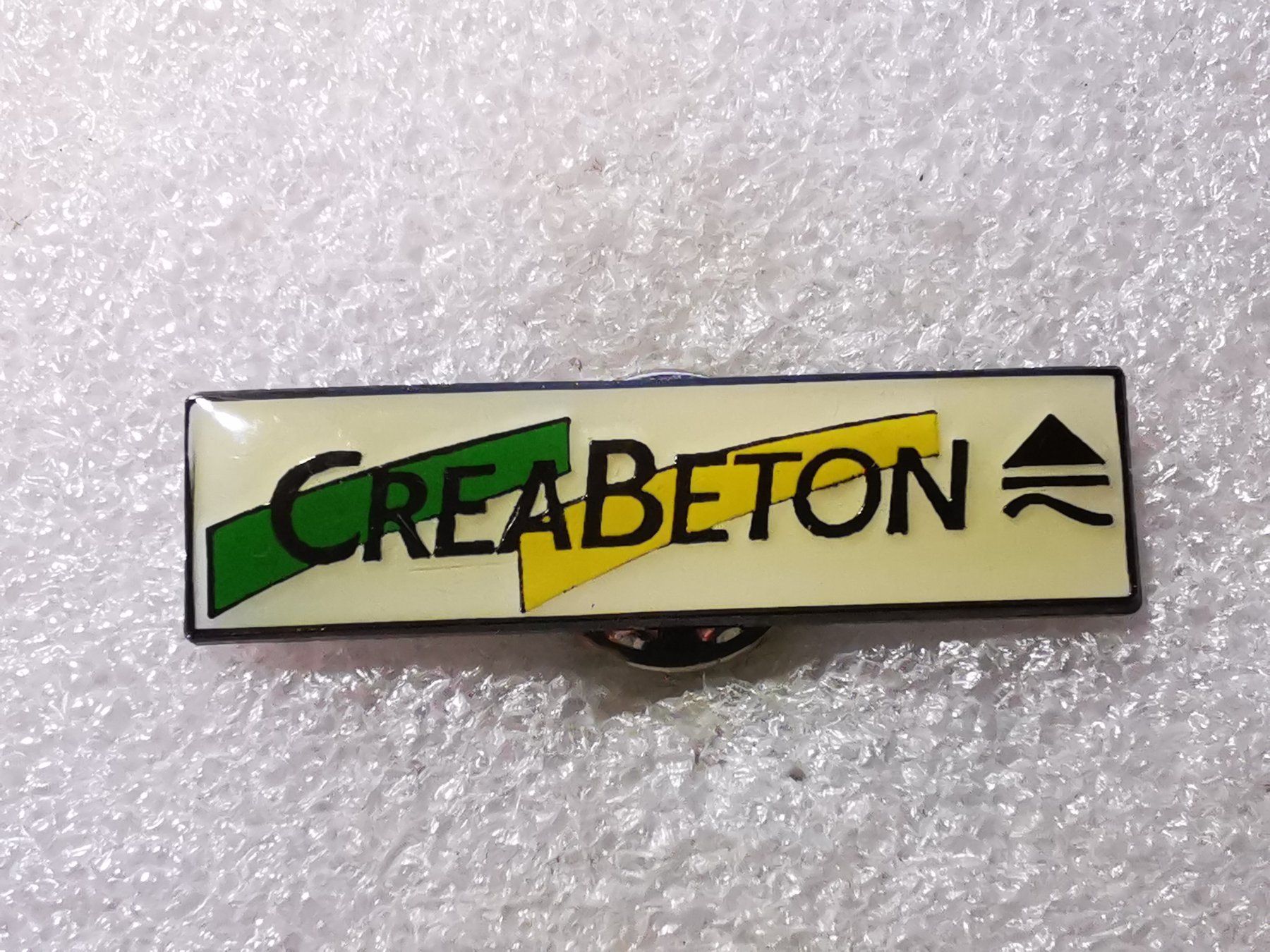 Plaquettes & Badges: Ansteckpin 73: CreaBeton – D'occasion à Oppligen par Pin-Fall-Shop