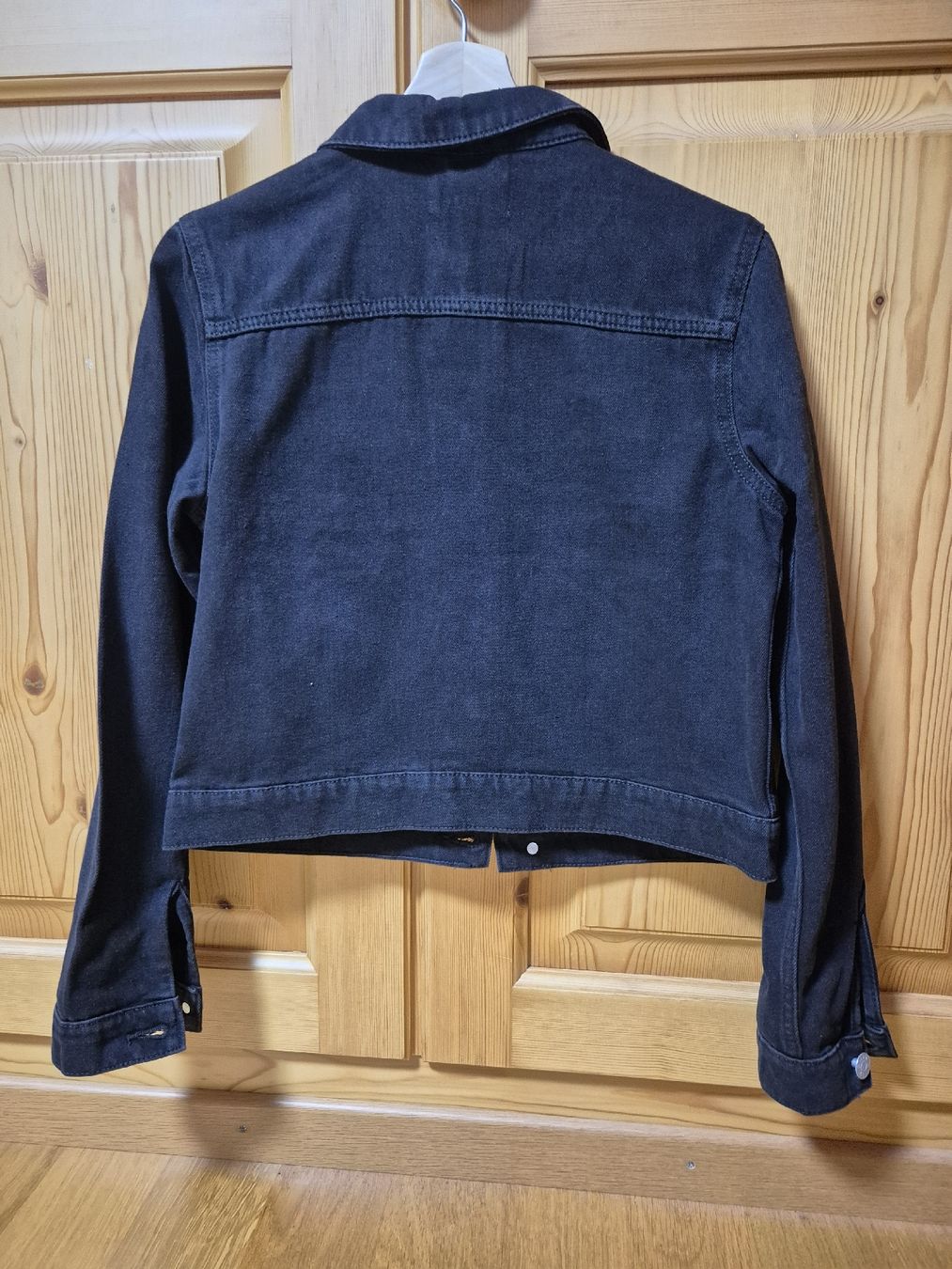 Only Giacche: Jeansjacke schwarz – Nuovo (secondo la descrizione) da Alt St. Johann venduto da lea_8cgd 1