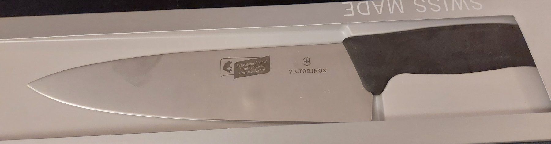 Victorinox Coltelli da cucina: Couteau de cuisine – Nuovo e nell'imballaggio originale da Misery venduto da sexylexy1969