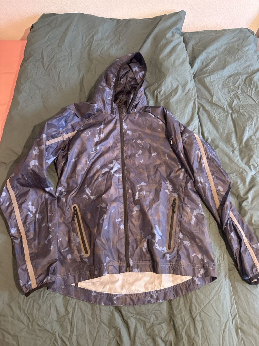 Dolomite Giacche: Dolomite Regenjacke – Usato da Zürich venduto da justus_grabowsky