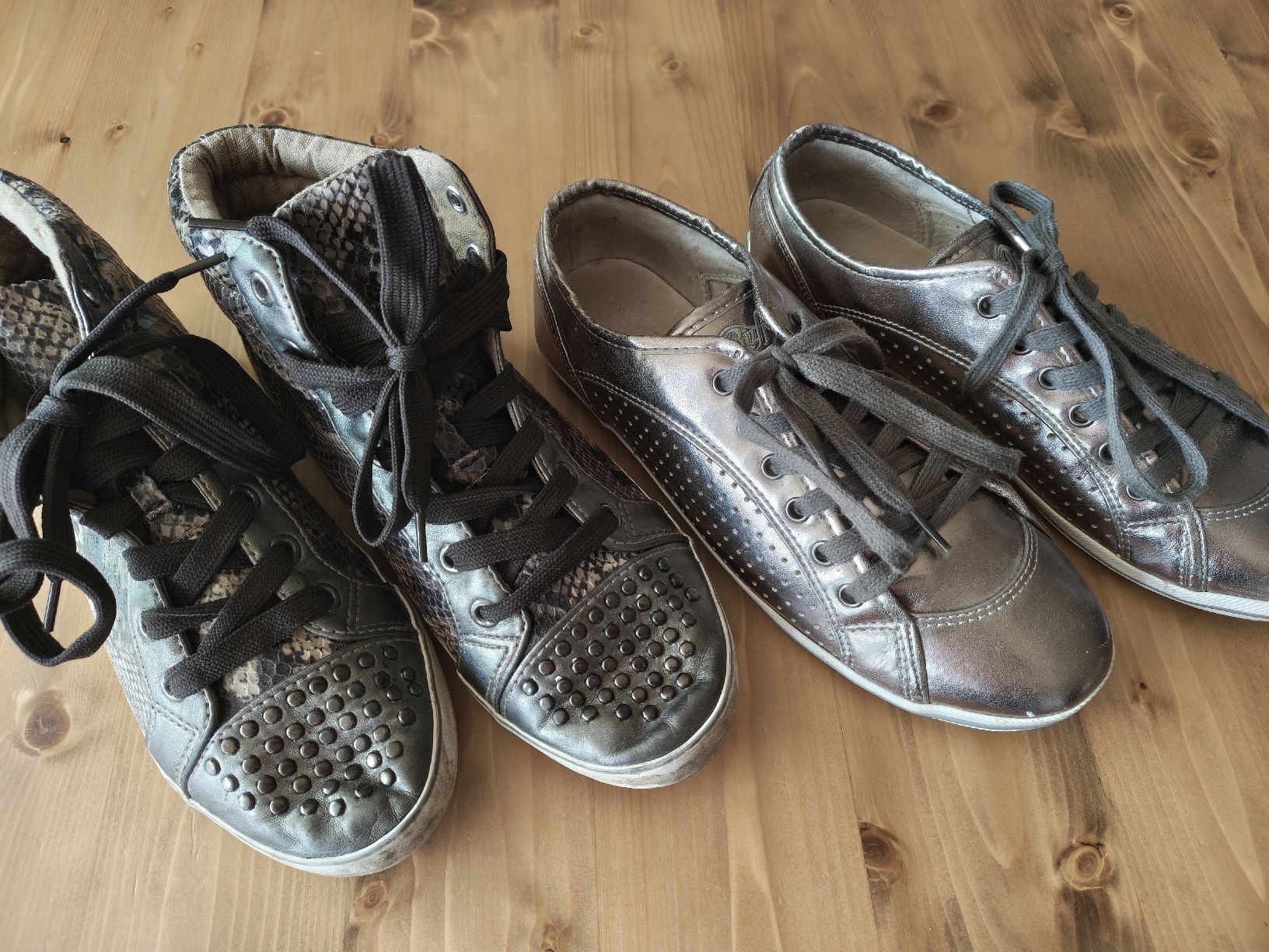 Chaussures femmes: 2 paar Schuhe in grösse 38 – D'occasion à Flawil par minggeli83
