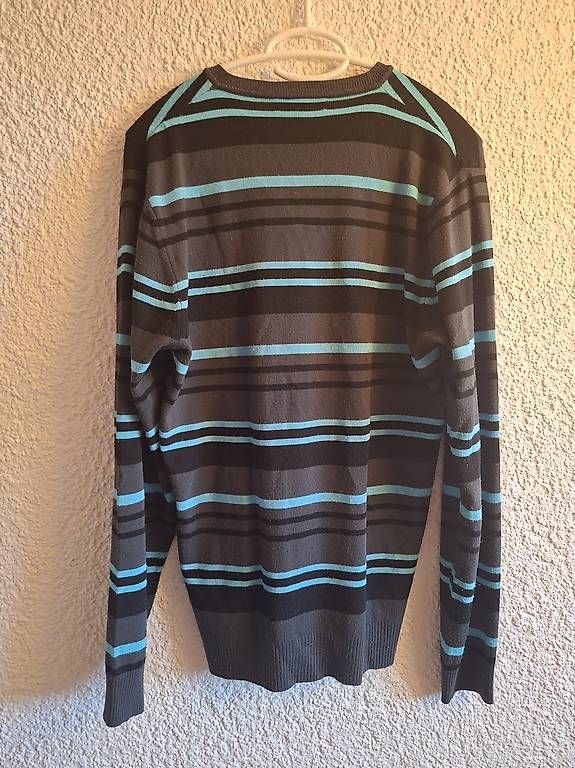 Pulls & Sweat-shirts: Sweatshirt/Pullover Herren Grösse L – D'occasion à Belp par ced_y8hx 2