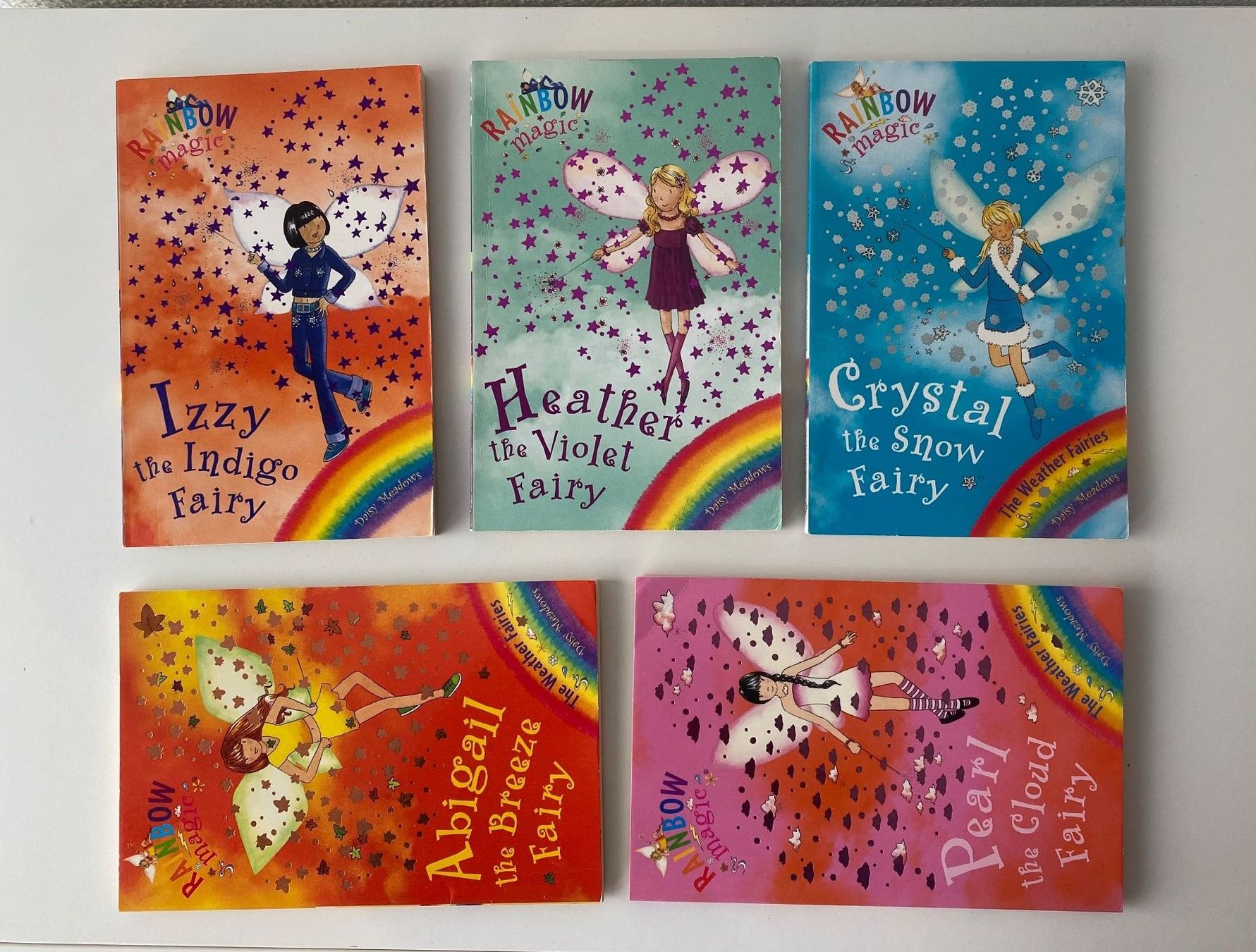 Bücher: 42 Rainbow Magic Bücher - Feen Sammlung Box Set English – Gebraucht aus Mellingen von Lapequenita 3