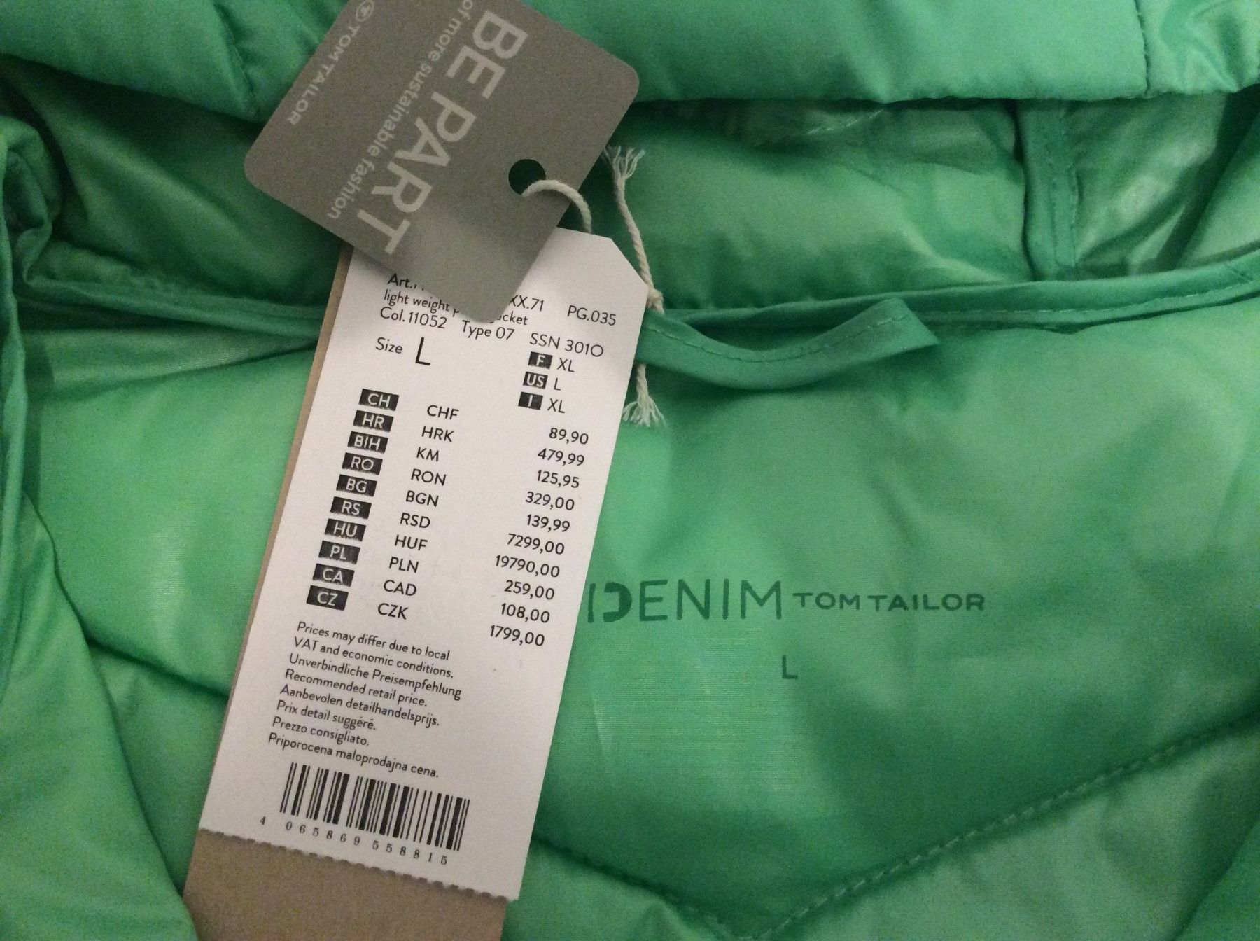 Tom Tailor Giacche: Steppjacke mit Kapuze von Tom Tailor Denim Gr. L – Nuovo e nell'imballaggio originale da Riehen venduto da apo_n7lm 3