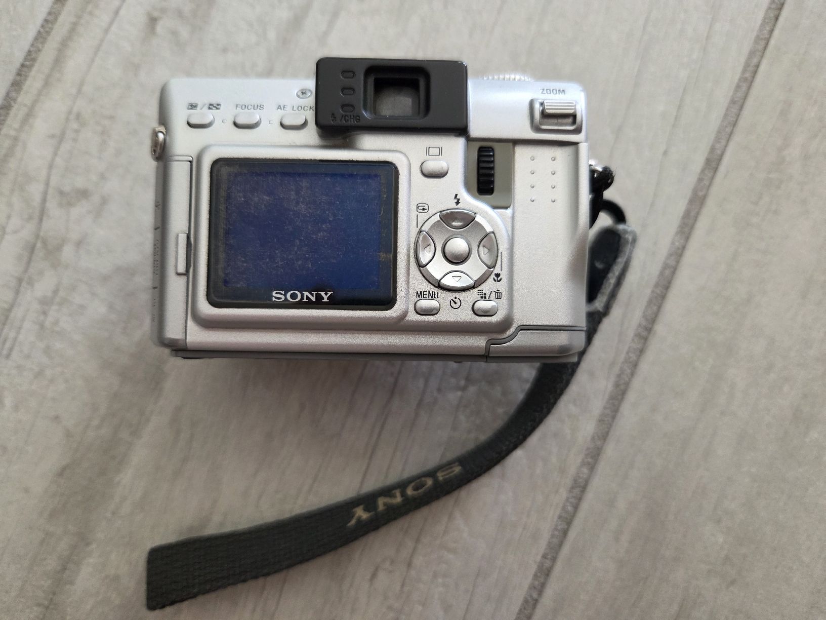 Sony Fotocamera: Vintage - Sony Cyber-shot – Usato da Lausanne venduto da Vincentm1 4