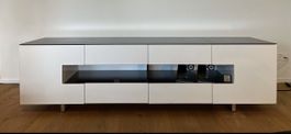 TV MÖBEL WEISS HOCHGLANZ MIT GLASPLATTE 