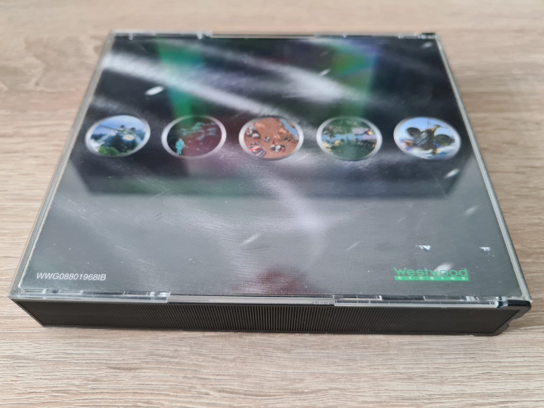 Giochi: Command & Conquer + Mission CD (1995) (3 CD) (German) - PC – Usato da Carouge GE venduto da Franllo 1