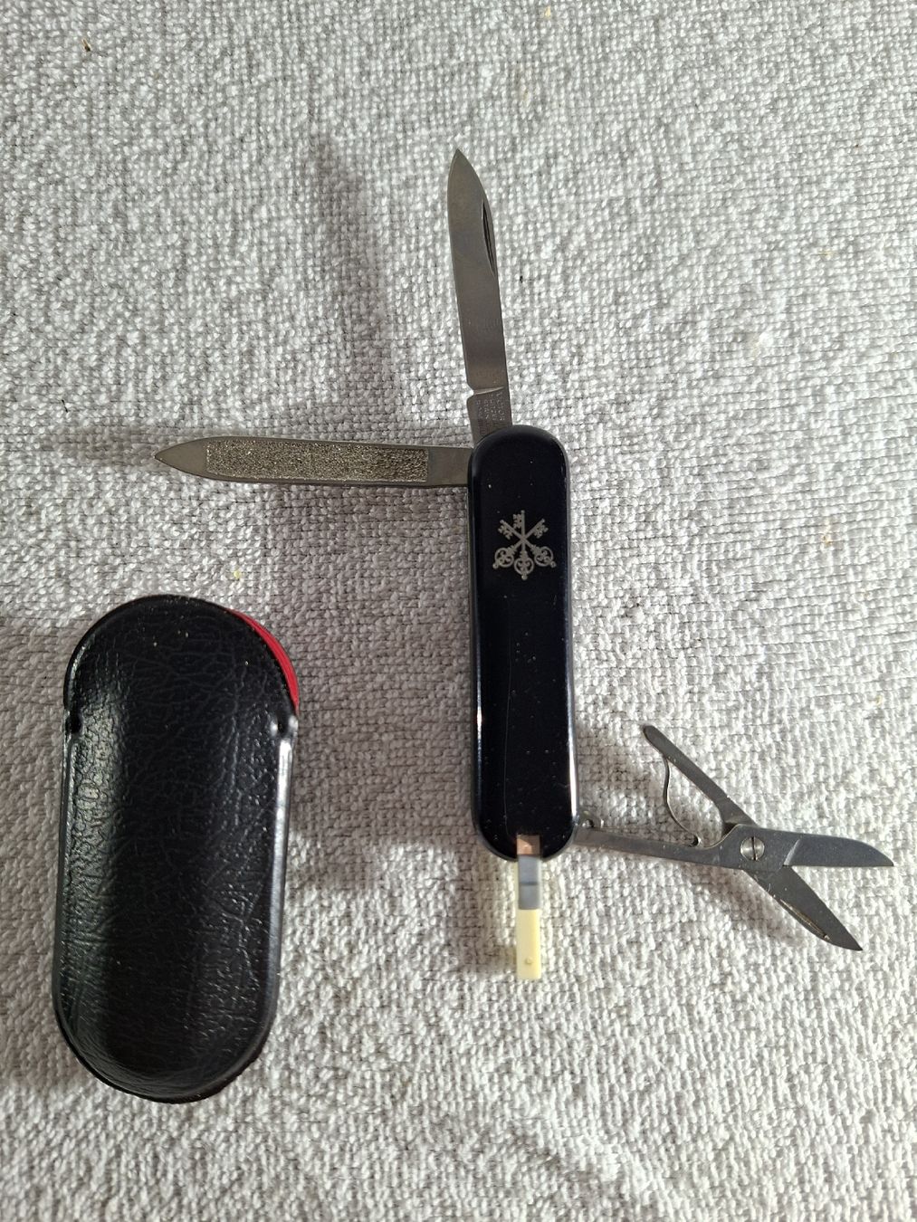 Victorinox Coltelli tascabile: Viktorinox Schweizer Bankverein – Nuovo (secondo la descrizione) da Grindelwald venduto da carro5 1