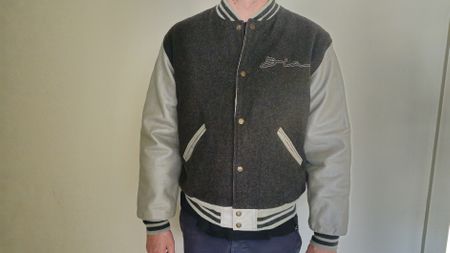 Veste homme gris. cuir. taille L.