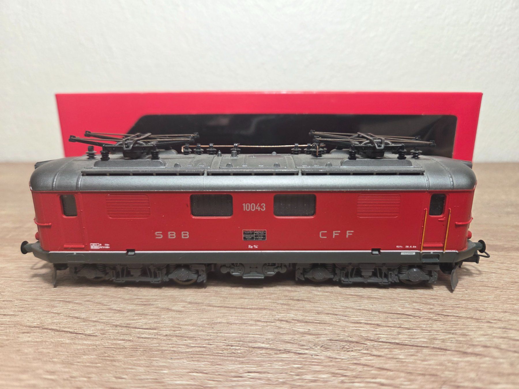 Lima Modelleisenbahnen: Lima 10043 E-Lok Re 4/4 SBB H0 – Gebraucht aus St-Aubin-Sauges von Lo_Go 1