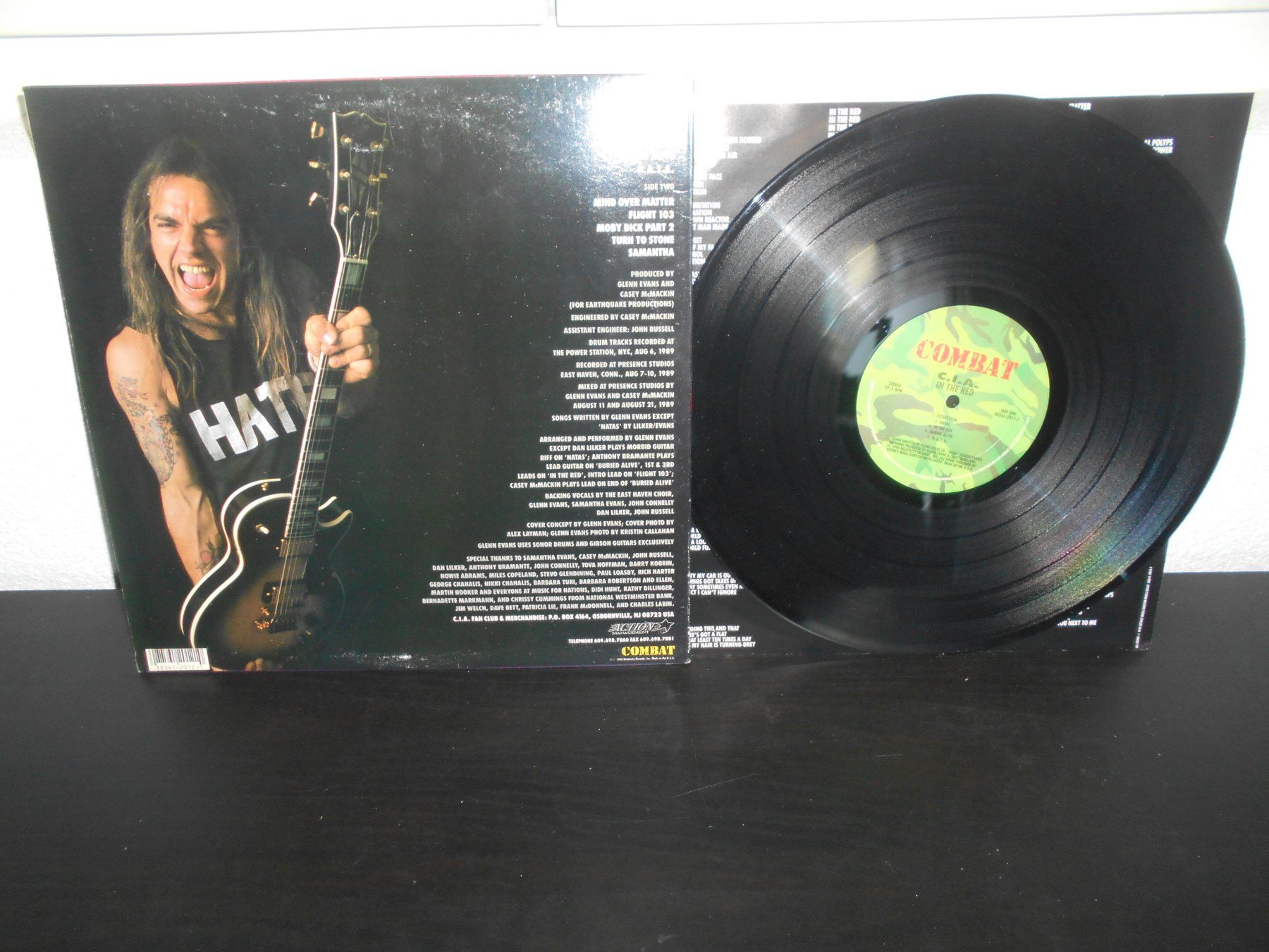 Dischi in vinile: C.I.A. – In The Red / 1990 – Usato da Aarberg venduto da witchhunter01 1