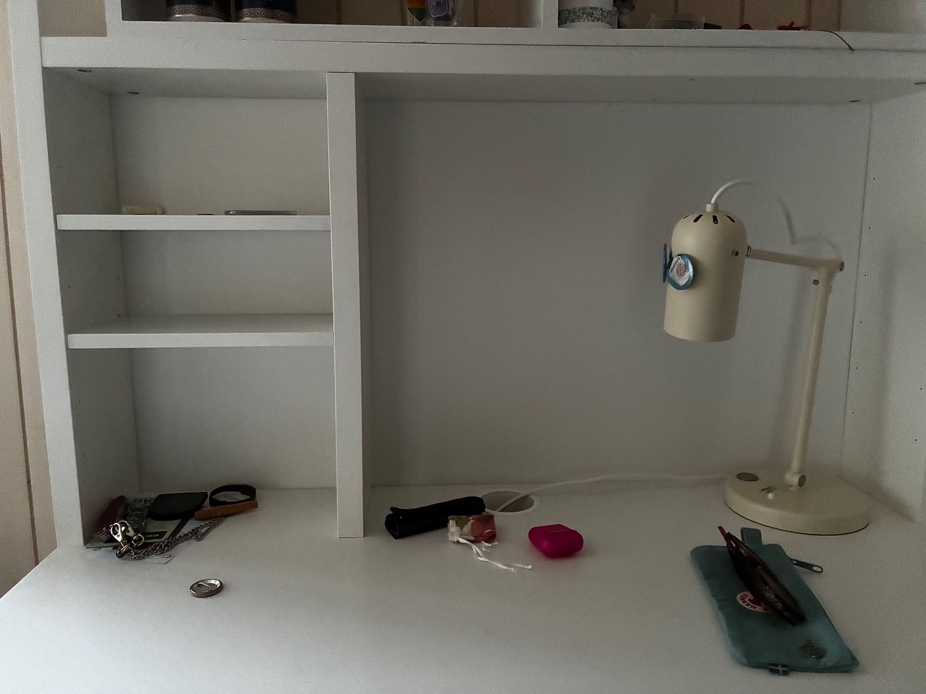 Ikea Scrivanie: Ikea Schreibtisch – Usato da Winterthur venduto da 4Klang 2