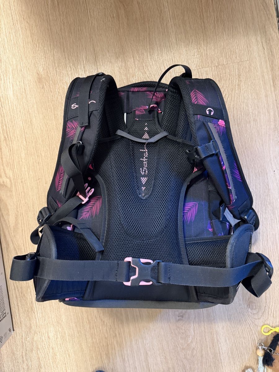 Satch Sacs & sacs à dos: Schulrucksack Satch Pack Mystic Nights – D'occasion à Ebmatingen par VeePF 3