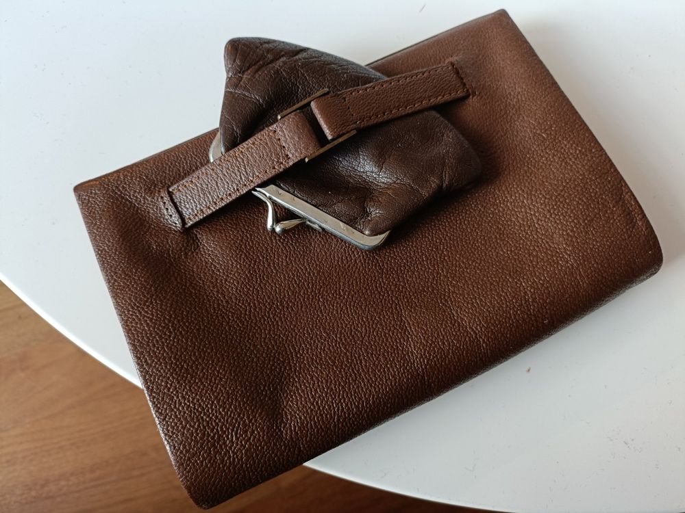 Mini Clutch Aus Schokobraunem Öko-Leder Mit Krokoprägung, Fair