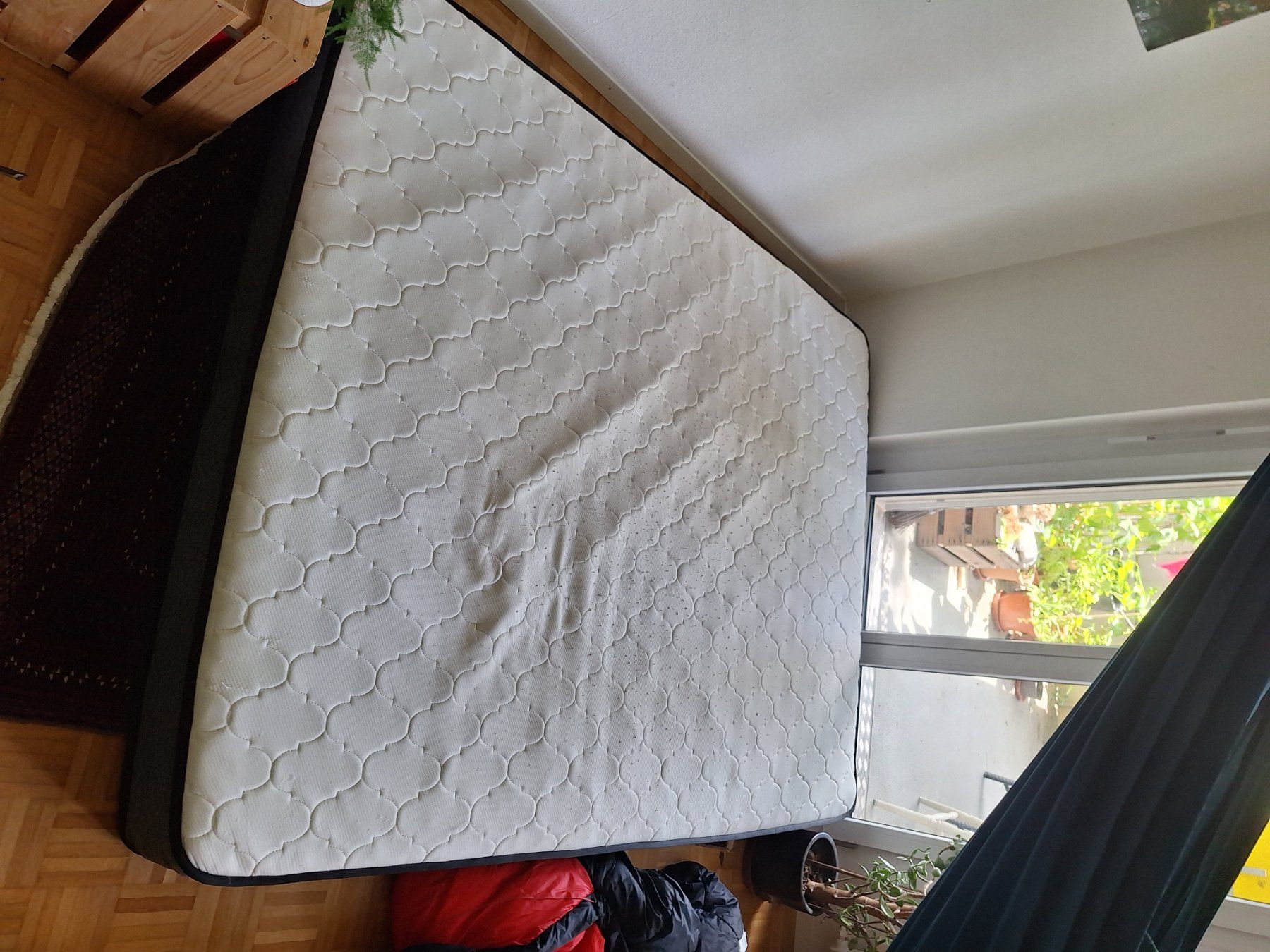 Matelas: Gratis Matratze 160x200 cm – D'occasion à Bern par iri_cdp9